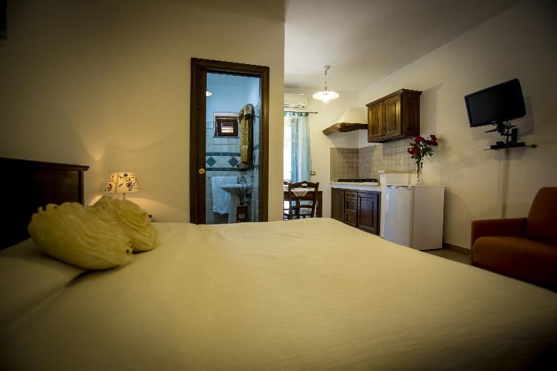 Hotel Residence Al Belvedere Salina Leni Exteriér fotografie